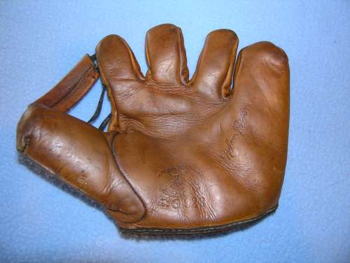 Nelson Potter DM DG923 Front Doug